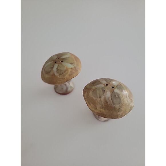 Vintage UCTCI Japan Redware Mushroom Salt & Pepper Shakers 2.5” Kitsch Groovy - Picture 14 of 16